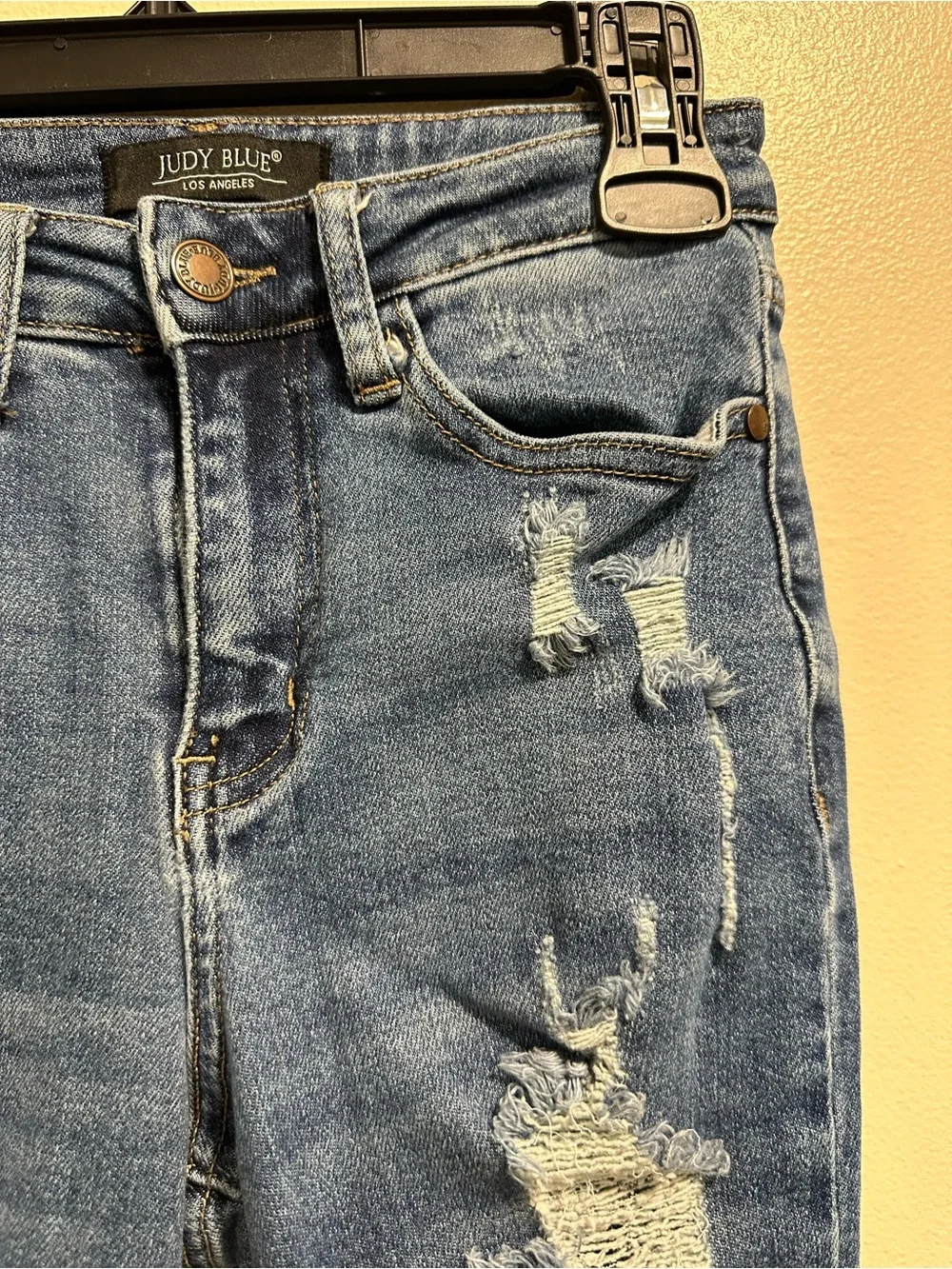 Women’s Judy Blue Boyfriend Fit Distressed High Rise Jeans